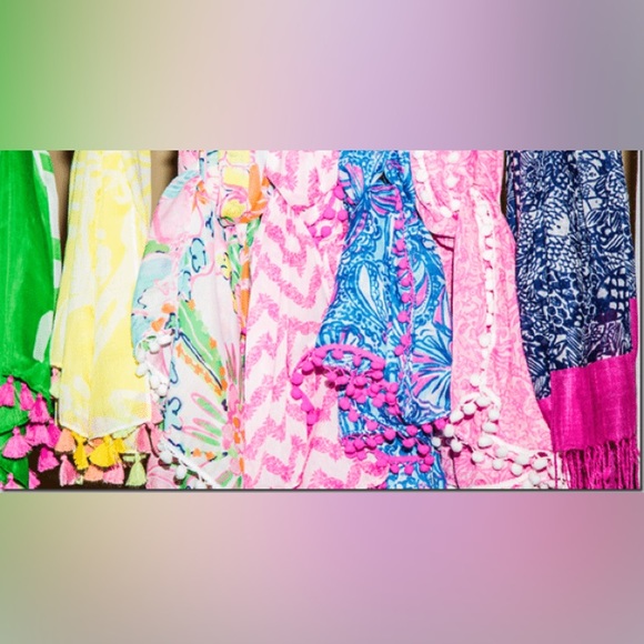 RARE LILLY PULITZER SCARF - Picture 4 of 4